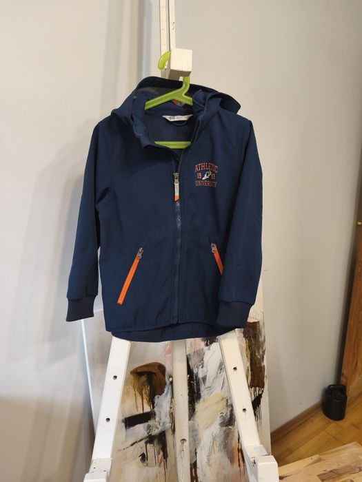 Kurtka chłopięca Softshell marki H&M