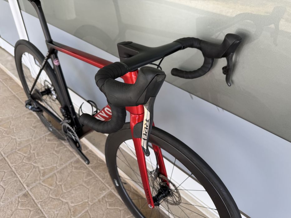 Bicicleta de estrada Canyon - Bem equipada!