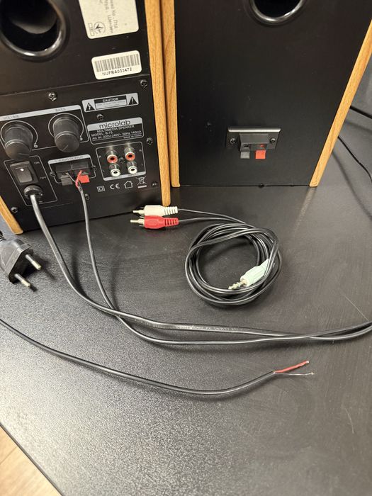 Акустична система 2.0 Microlab B73 та система 2.1 Greenwave SA-335