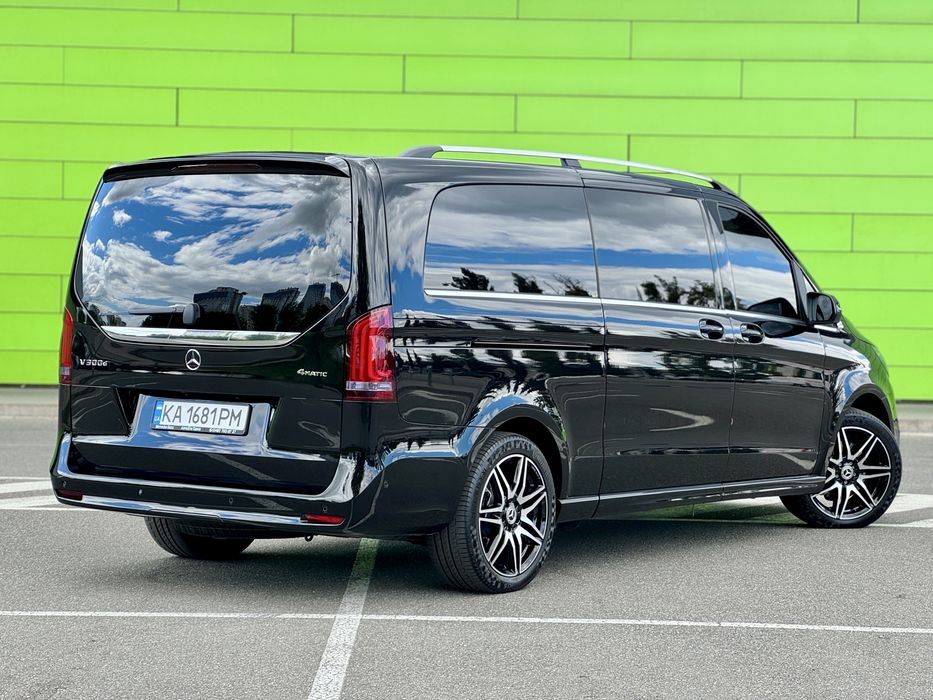 Mercedes Benz V-Class 300d Extra Long AMG