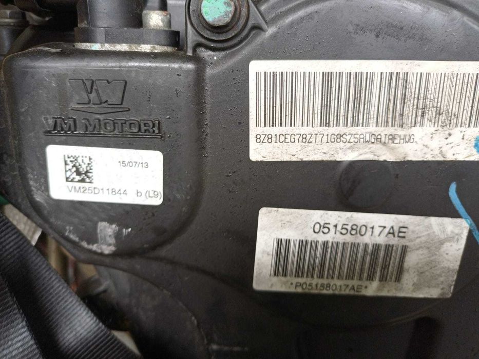 silnik kompletny LANCIA CHRYSLER VOYAGER 2.8 CRD automat VM25D 15r.