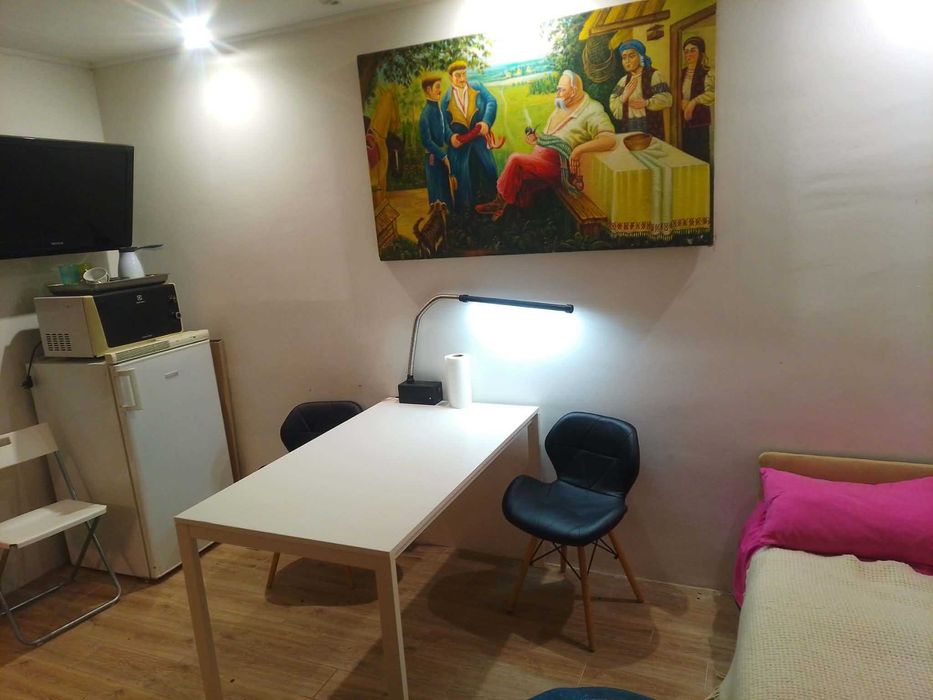 Апартаменти подобово в Каневі "Дача Family" з гарячою дров"яною грубою