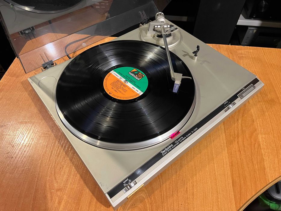 Gramofon Technics SL-Q200 Audio Room
