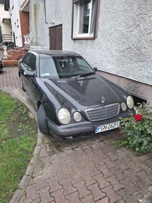 Mercedes-Benz Klasa E