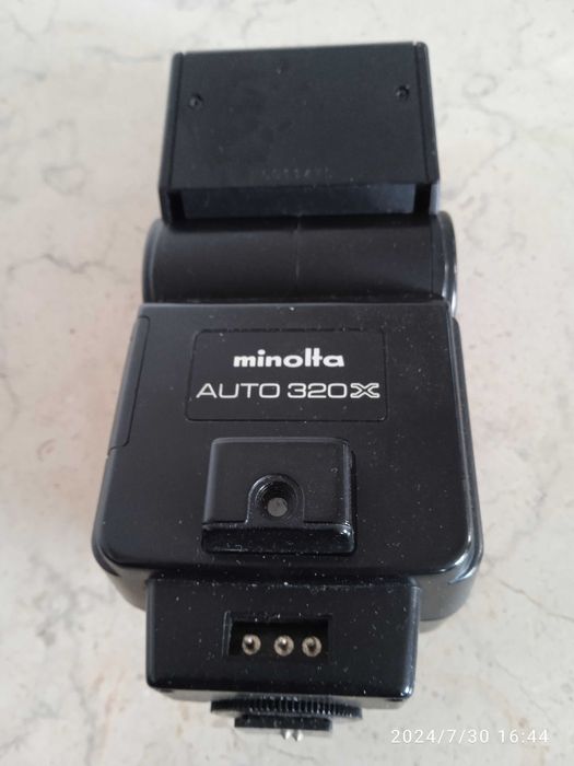 Flash Minolta Auto 320X
