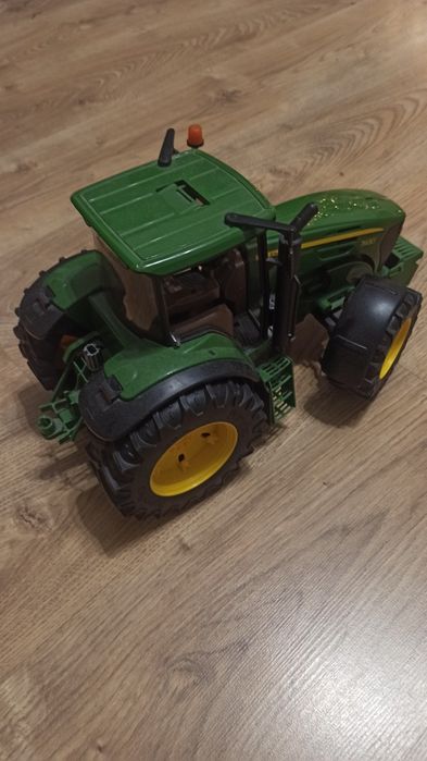 Traktor John Deere