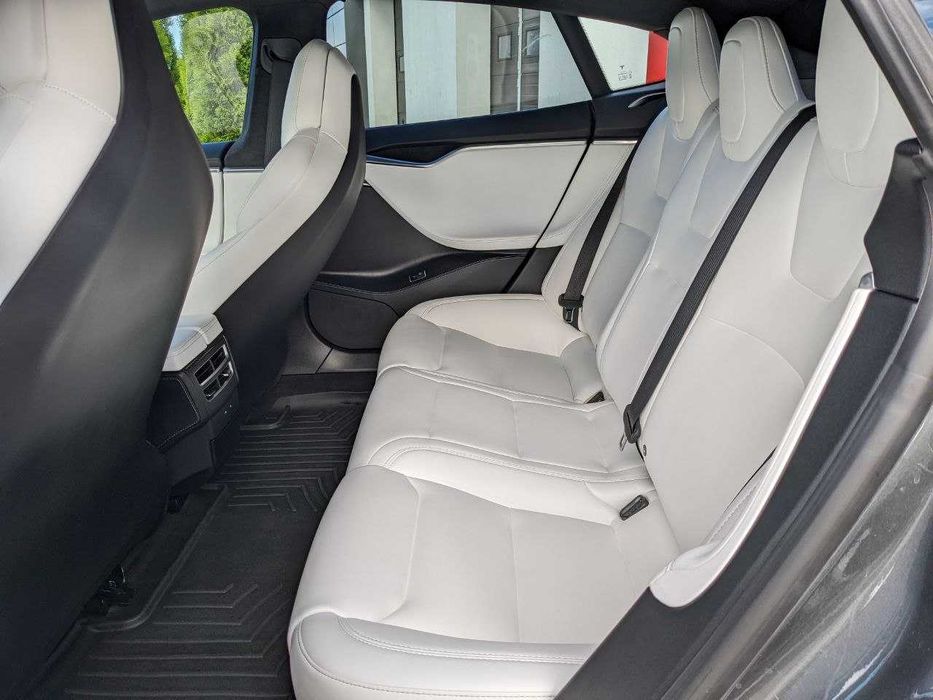 Tesla Model S P100D Ludicrous
