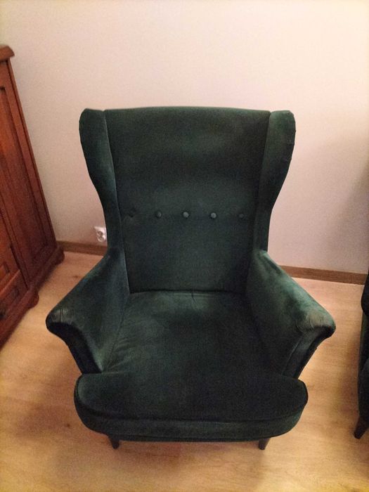 Taniej przed świętami. Stół dębowy + 2 fotele + 4 krzesła(gratis)