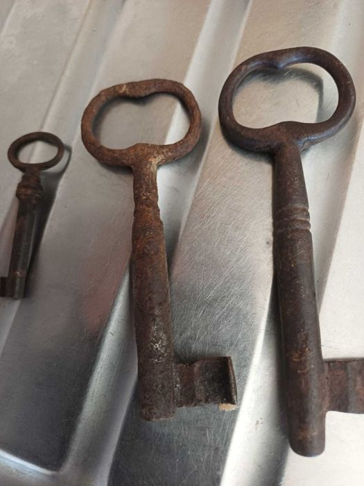 Varias chaves de fechaduras antigas