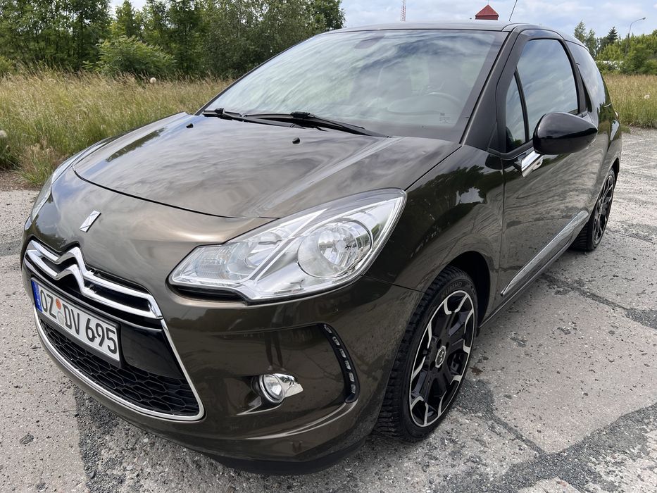 DS 3 benzyna 1,6 rok 2011 Piękny Kolor