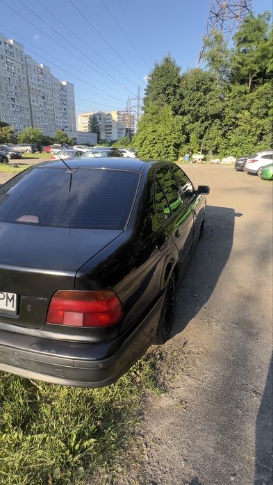 BMW e39 520  1999
