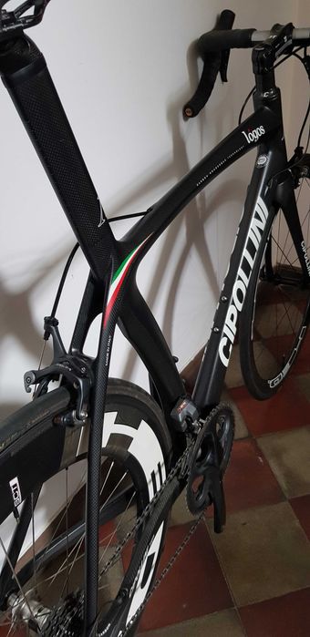 Rower szosowy Cipollini Logos.