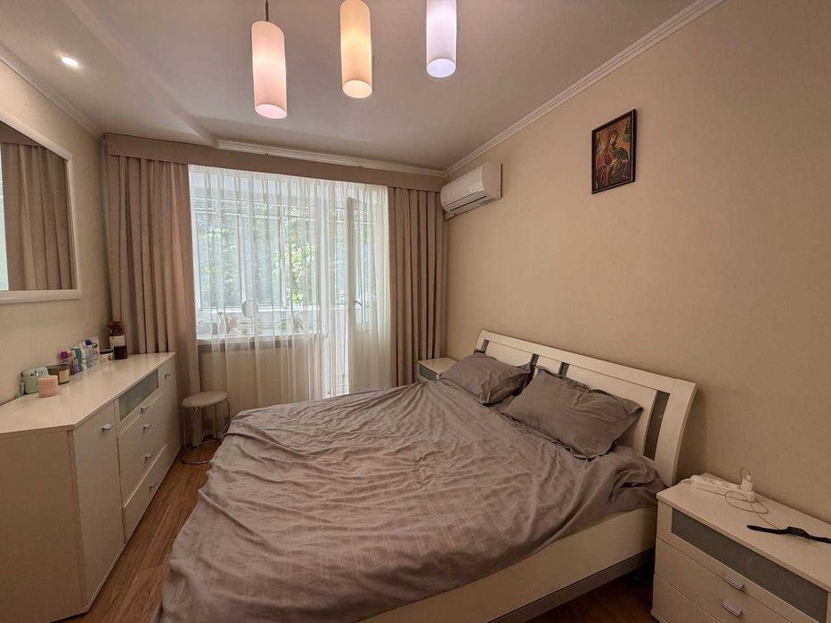 Продаж 3к квартири мікрорайон Виставка