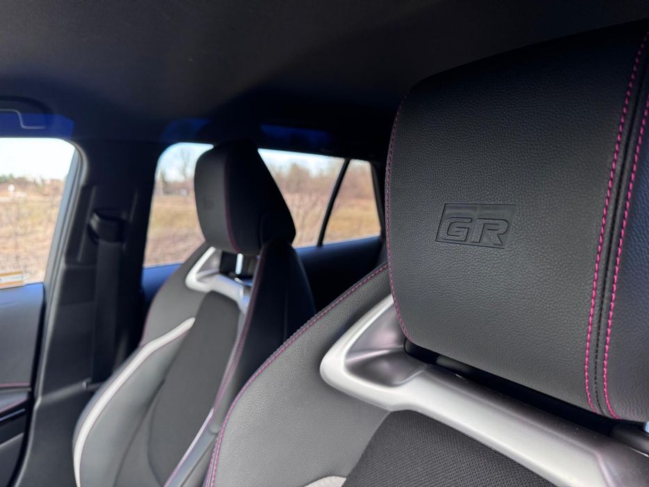 Wynajem Toyota corolla grsport automat wynajem samochów