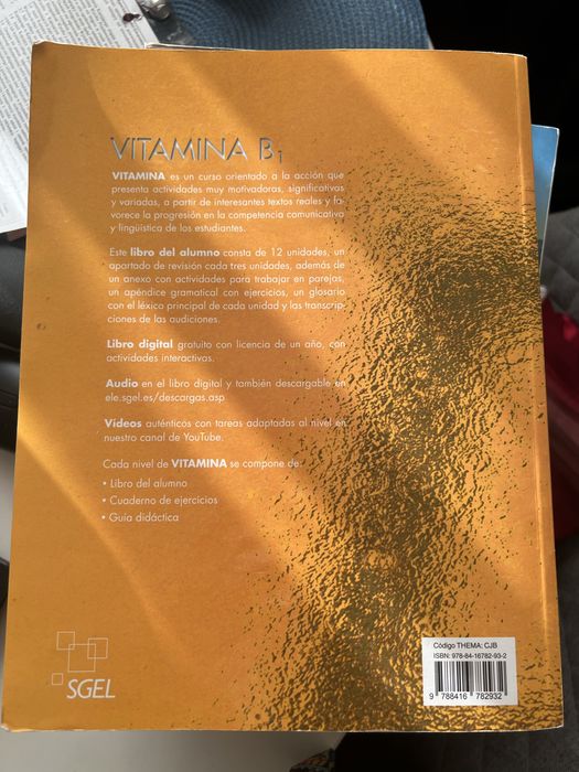 Vitamina b1 podrecznik jezyk hiszpanski