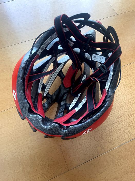 Capacete GIRO Atmos