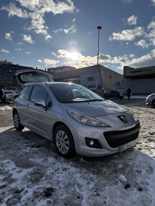 Peugeot 207 2011р