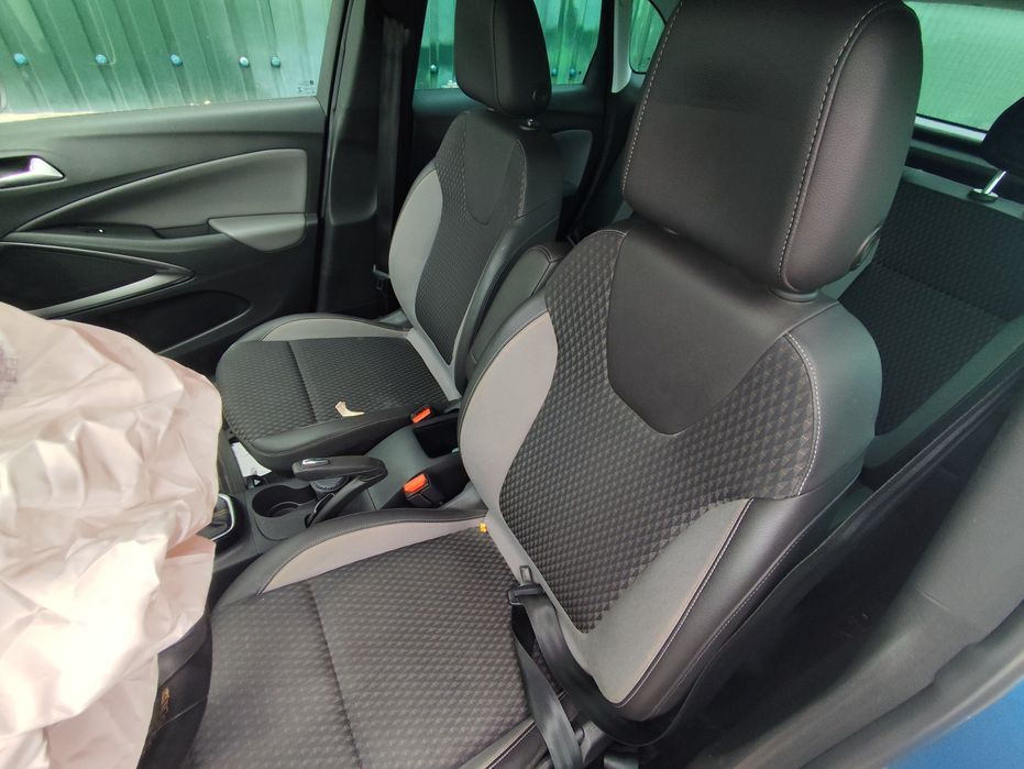 Opel Crossland X (peças)
