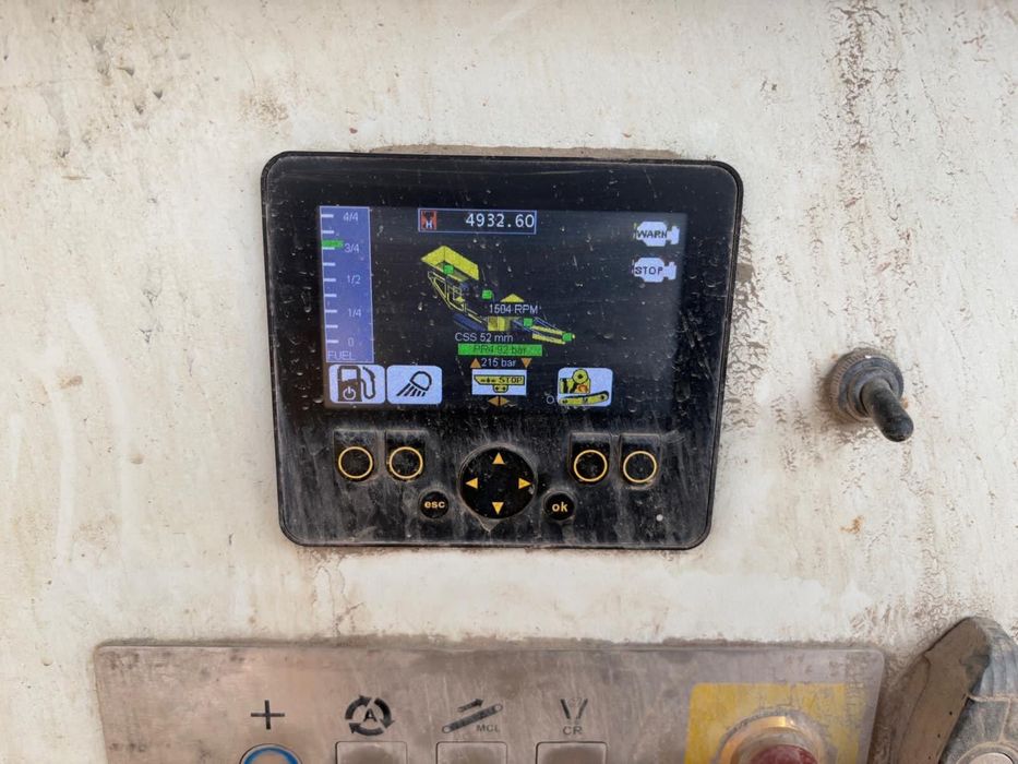 Kruszarka szczękowa  Keestrak  B-3 Argo  Sandvik Metrotrak