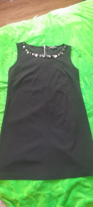 Продам недорого  речі в гарному стані