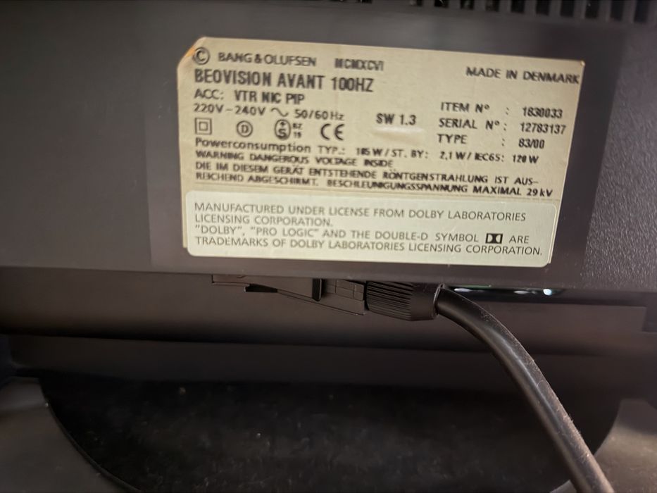 TV Bang Olufsen para peças