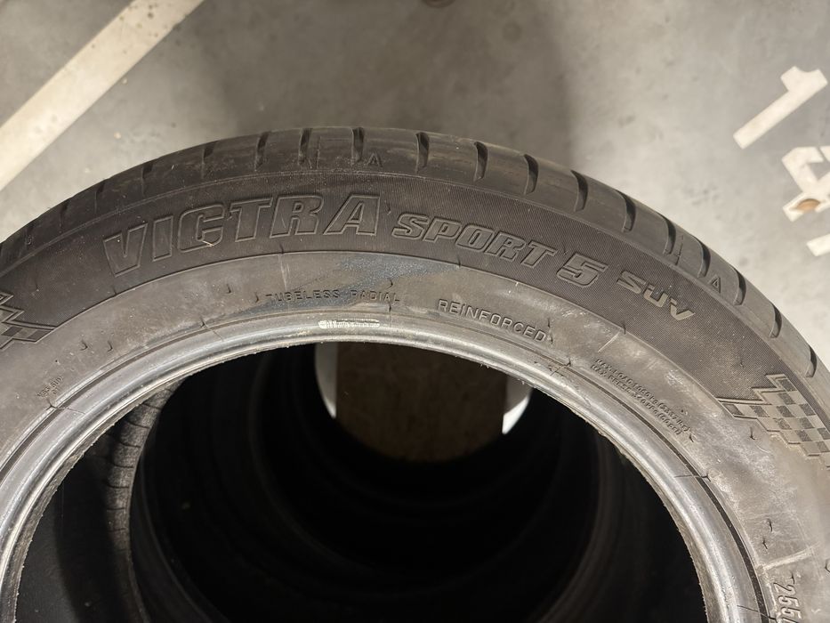 4 szt. opony letnie Maxxis Victra Sport 5 SUV 255/55/20 Range Rover