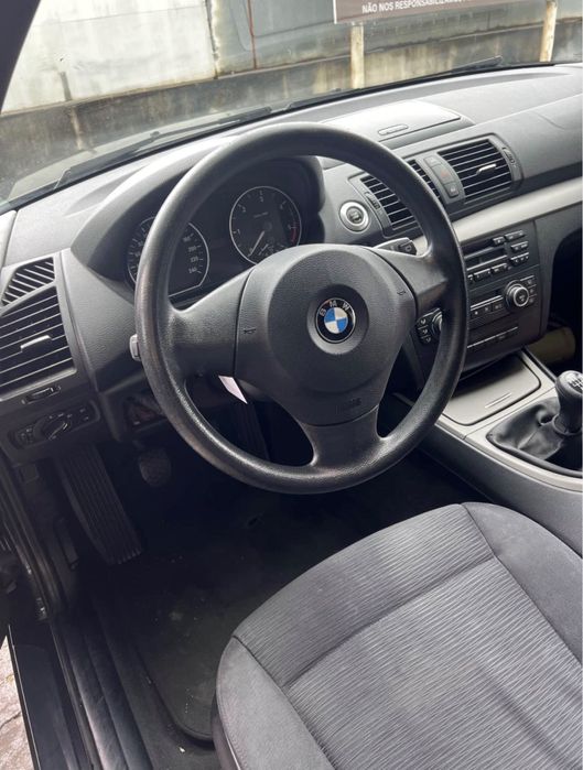 BMW série 118d 2008