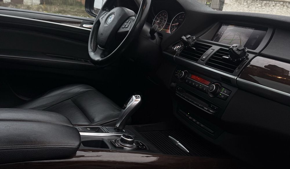 Продаж BMW e70 35i