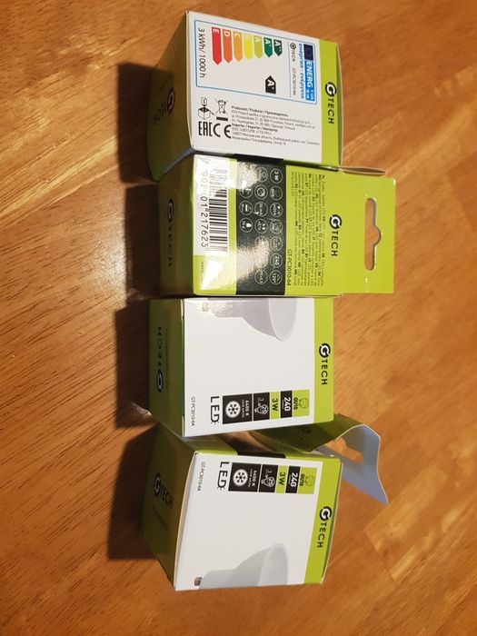 Żarówki LED, 4NOWE, 250 lumenów, zimny biały + gratis 3 żarówki