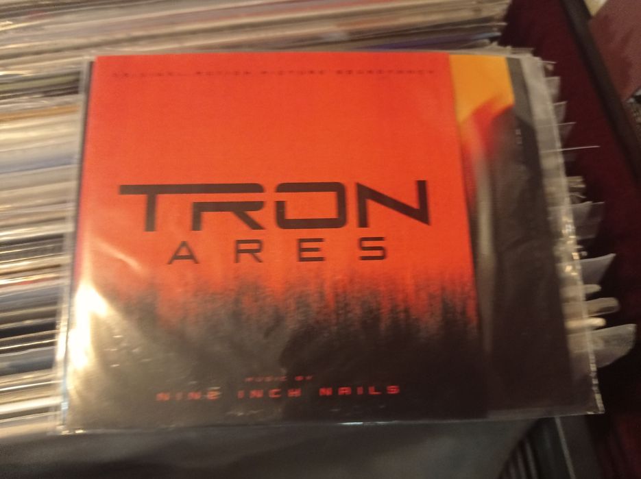 Tron - Ares soundtrack