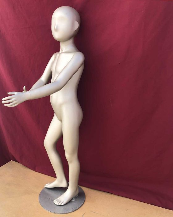 MANEQUIM de CRIANÇA completo, cinzento, com base
