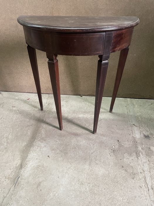 Mesa de Apoio em Madeira