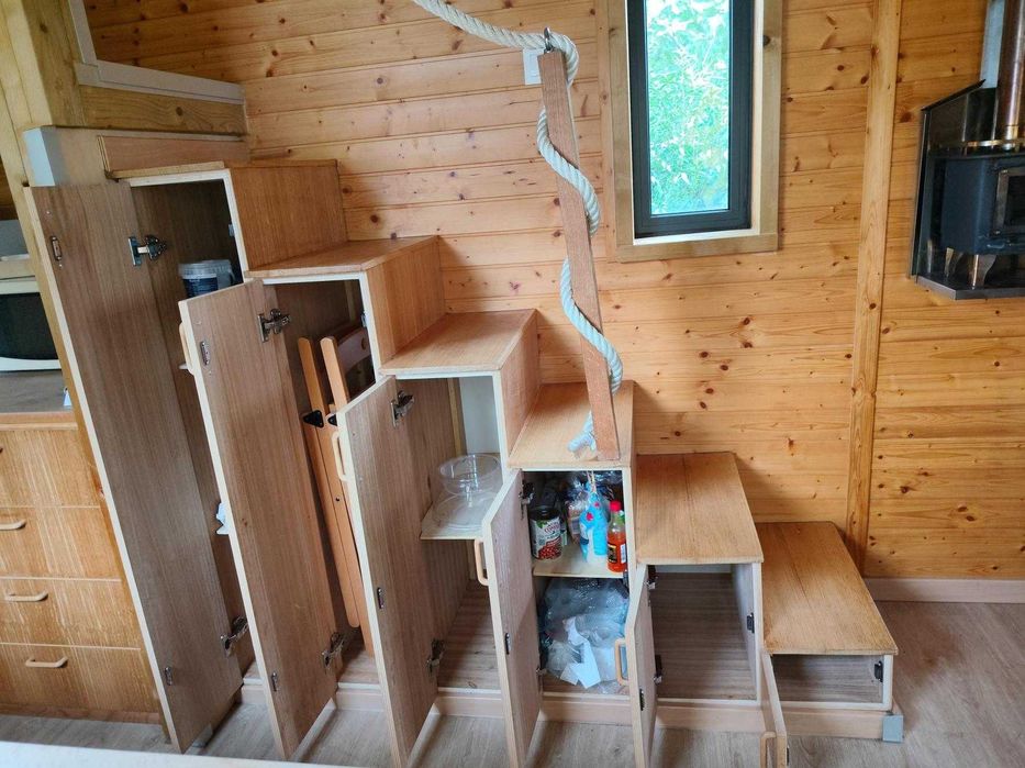 Tiny House on Wheels / Casa de Madeira Móvel com trailer