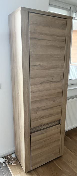 Komoda wysoka (komin/kolumna) w kolorze dębu