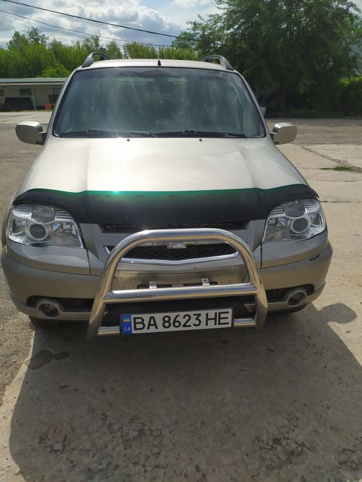 Продаж обмін Ніва Шевроле 2999 $.
