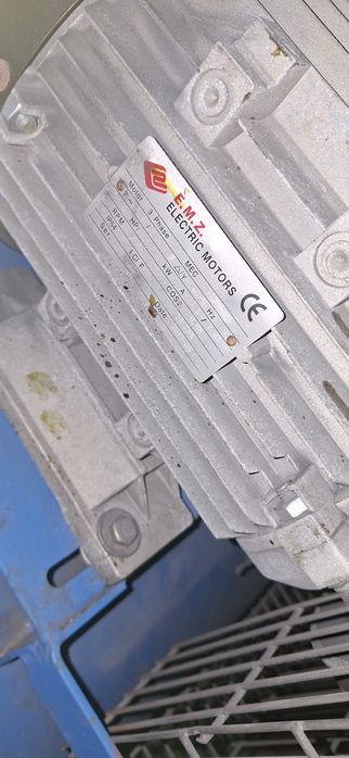 Kompresor włoski 5.5 Kw . 10 BAR 270 l