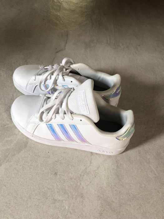 Buty adidas białe