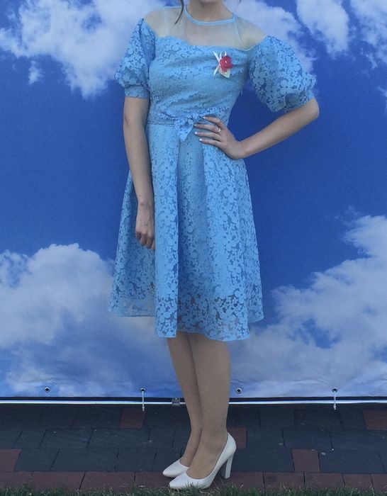 Продам сукню