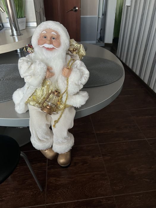 Продам деда мороза