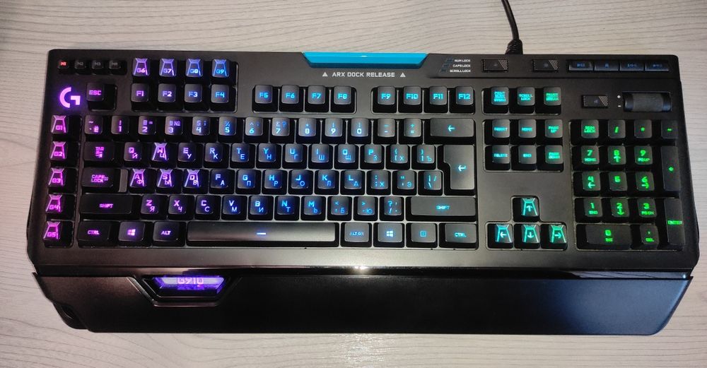 клавіатура механічна Logitech G910
