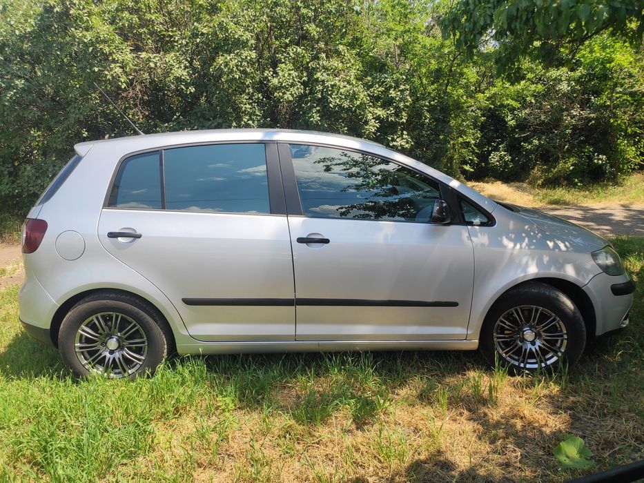 Продам Volkswagen Golf Plus 1.6 MPI  2006год