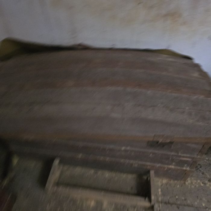 Arcas e baú  antigo