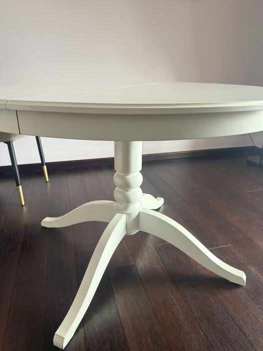 Stół okrągły rozkładany