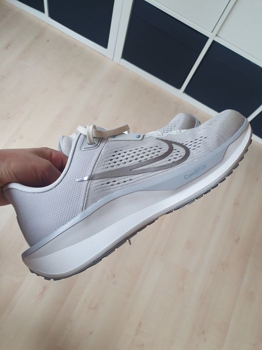 Buty Nike Quest 6 rozm. 40