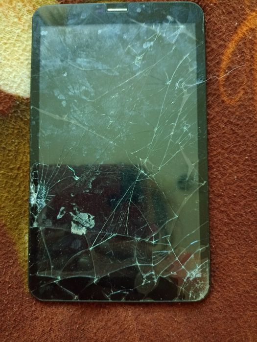 Планшет розбитий екран