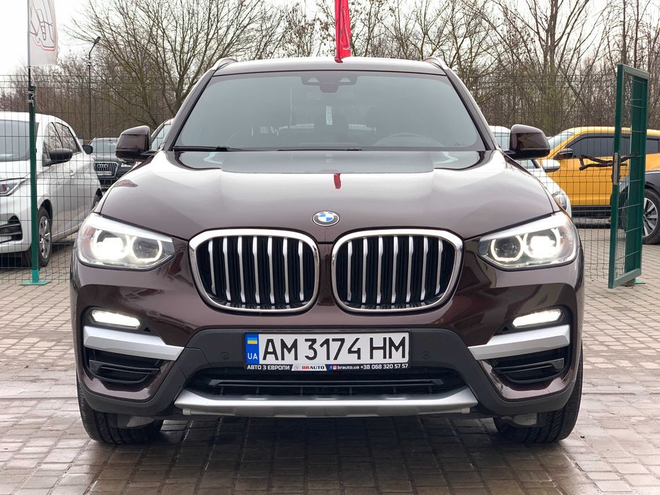 BMW X3 2018 2.0 бензин