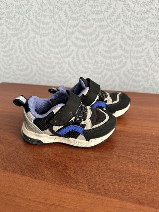 Красовки Zara 21 розмір
