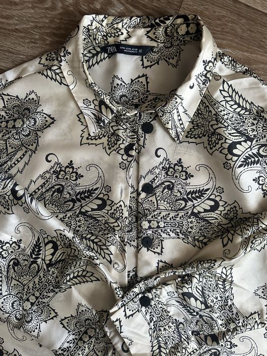 Блуза жіноча Zara