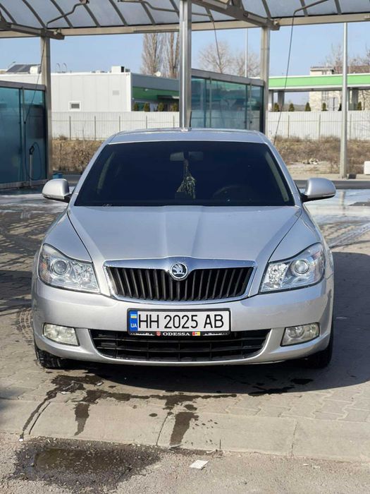 Skoda Octavia 1.4 TSi механика 6-ст (2011 год)