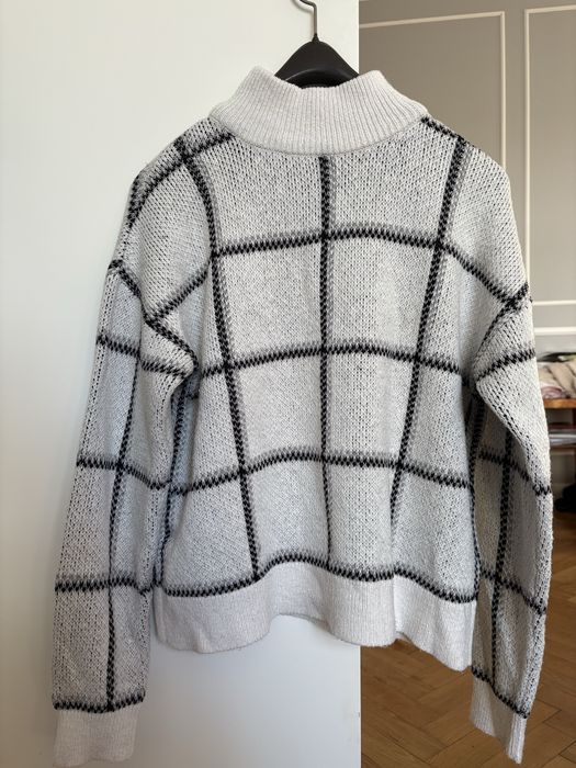 Sweter w kratę 36 S